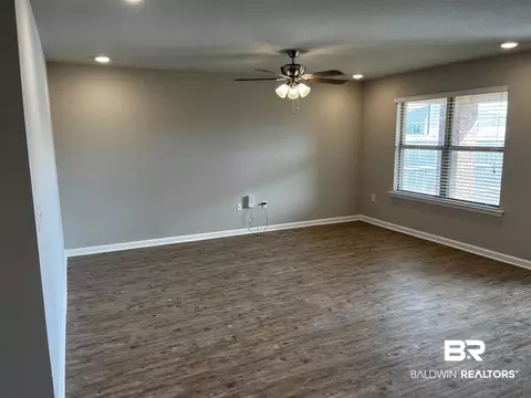 8350 Irwin Loop, Daphne, AL 36526 photo 9