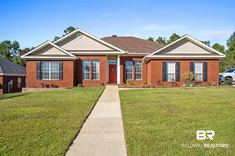 8425 Preakness Ct, Daphne, AL 36526