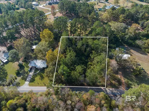 35741 N Pine Rd, Stapleton, AL 36578