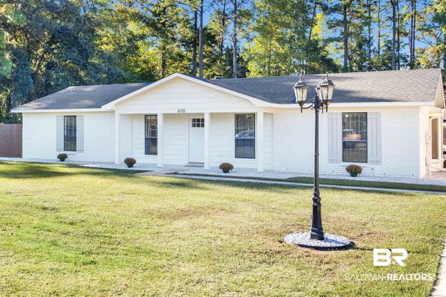 8701 Pecan Ct, Semmes, AL 36575