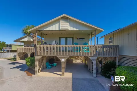1028 W Beach Blvd #6, Gulf Shores, AL 36542