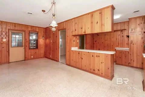 1502 Crestview Dr, Mobile, AL 36693 photo 14