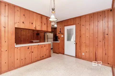 1502 Crestview Dr, Mobile, AL 36693 photo 13