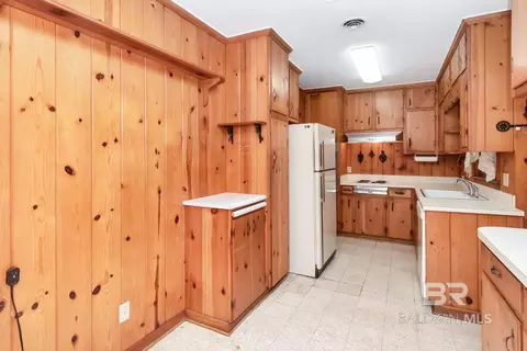 1502 Crestview Dr, Mobile, AL 36693 photo 17