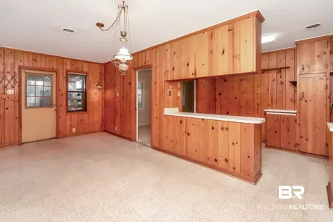 1502 Crestview Dr, Mobile, AL 36693 photo 14