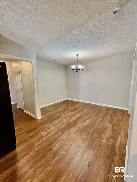 402 E Pine St, Atmore, AL 36502 photo 14