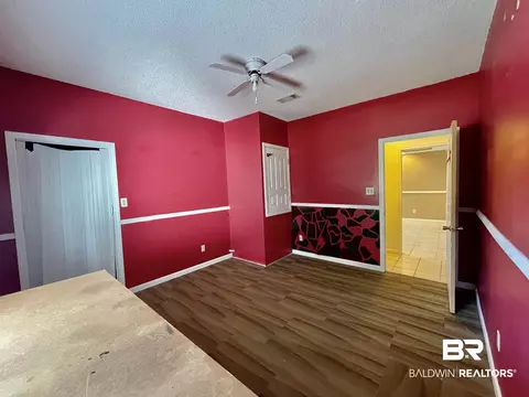 402 E Pine St, Atmore, AL 36502 photo 43