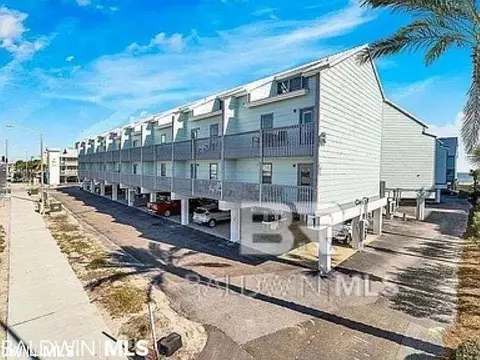 507 W Beach Blvd #108, Gulf Shores, AL 36542