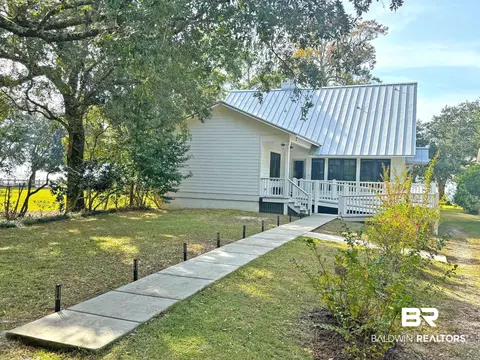15919 Scenic Highway 98, Fairhope, AL 36532