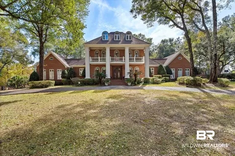 7021 S Charleston Oaks Dr, Mobile, AL 36695