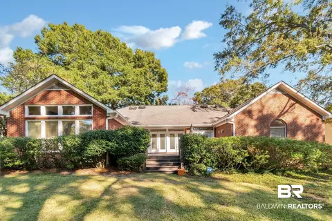 30354 Middle Creek Cir, Spanish Fort, AL 36527