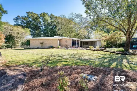 2855 Demetropolis Rd, Mobile, AL 36693