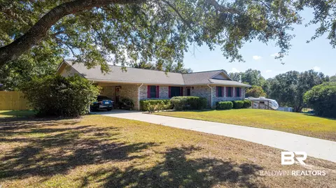 8868 W Hillside Cir, Foley, AL 36535