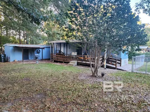 468 Elberta Loop, Lillian, AL 36549