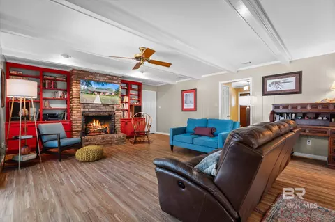 2021 E Pine Needle Dr, Mobile, AL 36609 photo 9