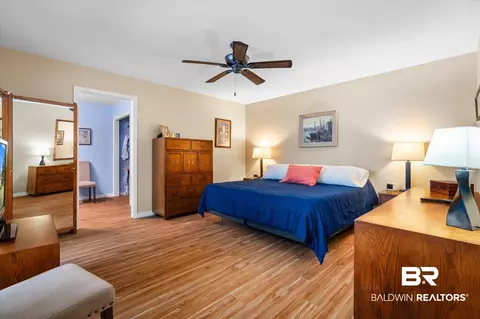 2021 E Pine Needle Dr, Mobile, AL 36609 photo 12