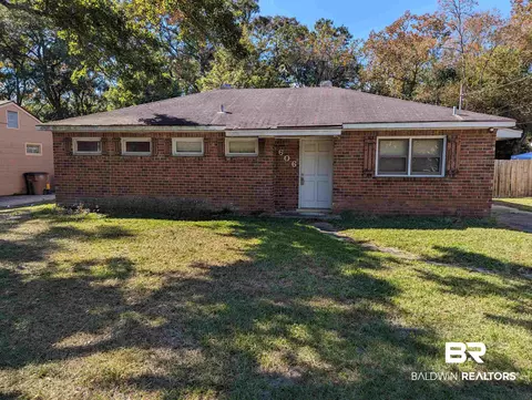 606 W Louise Dr, Mobile, AL 36606