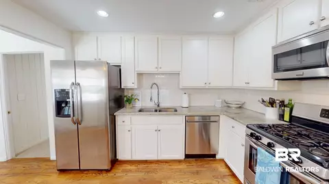 13 York Pl, Mobile, AL 36608 photo 10