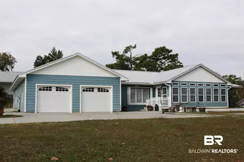 8853 Tuscaloosa Dr, Perdido Beach, AL 36530