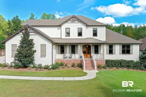 577 Falling Water Blvd, Fairhope, AL 36532