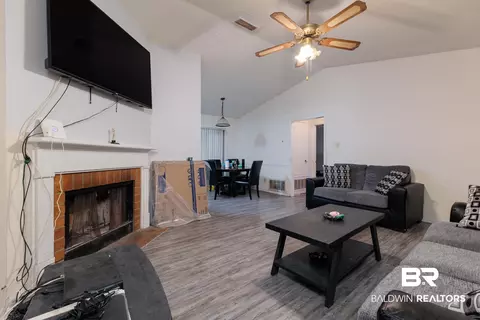 1861 Summer Place Dr, Mobile, AL 36618 photo 4