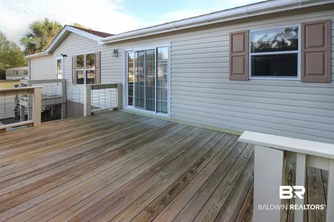 5527 Lemontree Ln, Gulf Shores, AL 36542