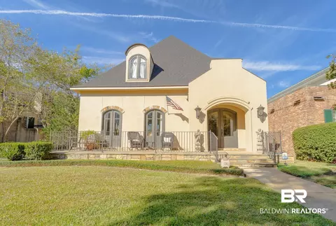 126 Savannah Sq, Fairhope, AL 36532