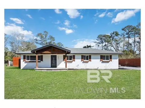 7346 Riverwood Dr E, Foley, AL 36535