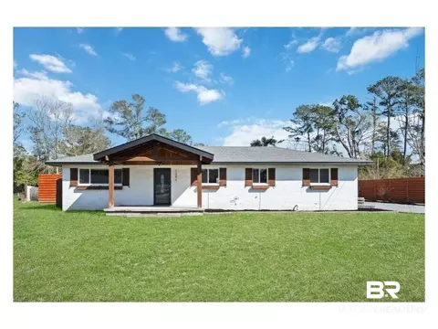 7346 Riverwood Dr E, Foley, AL 36535