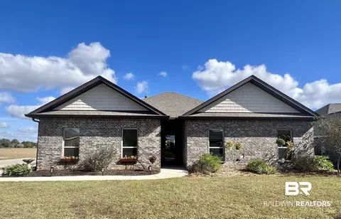 9496 Hanloe Ln, Fairhope, AL 36532