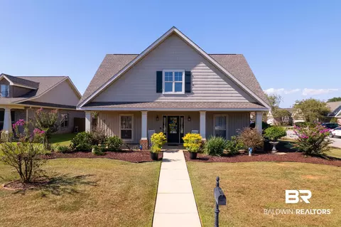 1049 Crown Walk Dr, Foley, AL 36535
