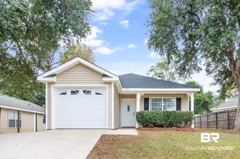 940 E Hamilton Bridges Dr, Mobile, AL 36695