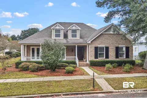 10121 Emmanuel St, Daphne, AL 36526
