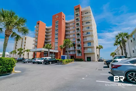 1117 W Beach Blvd #304, Gulf Shores, AL 36542