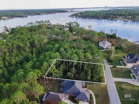 9090 Bay Point Dr, Elberta, AL 36530 photo 2