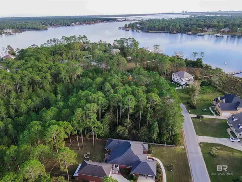 9090 Bay Point Dr, Elberta, AL 36530 photo 8