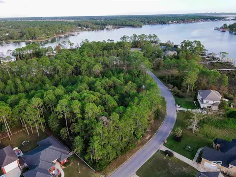 9090 Bay Point Dr, Elberta, AL 36530 photo 7