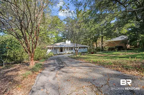 308 Whiting Ct, Daphne, AL 36526 photo 2