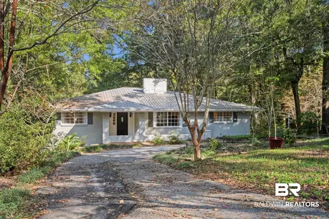 308 Whiting Ct, Daphne, AL 36526