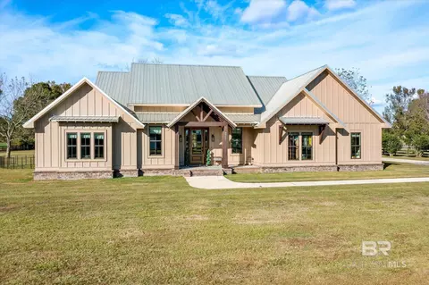 9577 Pleasant Rd, Daphne, AL 36526
