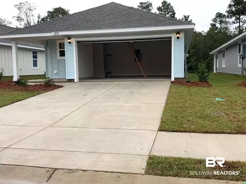 8827 Summer Bay Ln, Foley, AL 36535