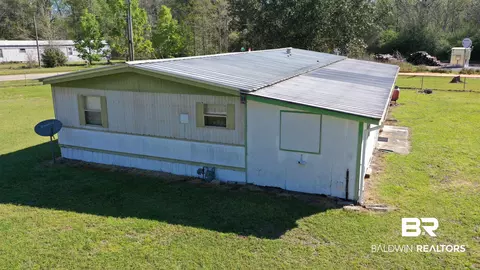 73 Main St, Mcdavid, FL 32568 photo 27
