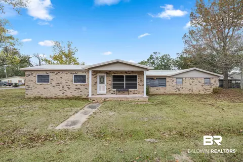 22918 Wheatley St, Robertsdale, AL 36567