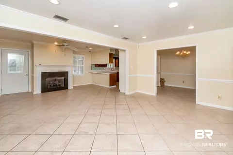 274 Thrift St, Mobile, AL 36609 photo 4