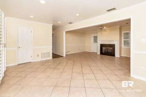274 Thrift St, Mobile, AL 36609 photo 5