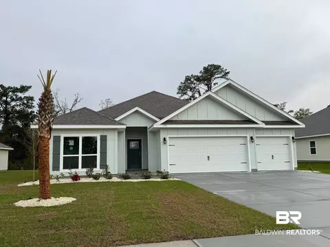 590 Shepard St, Gulf Shores, AL 36542