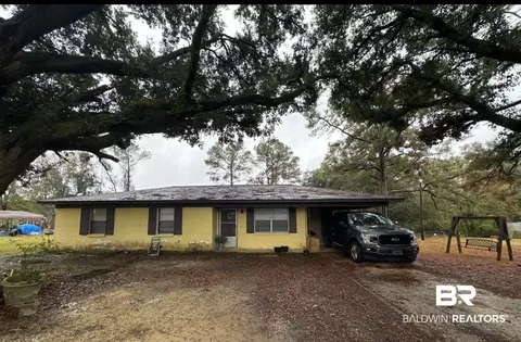 315 Petty Ln, Bay Minette, AL 36507