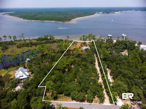 28633 Sampson Ave, Orange Beach, AL 36561