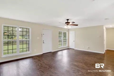 7675 Prince James Dr, Mobile, AL 36619 photo 3