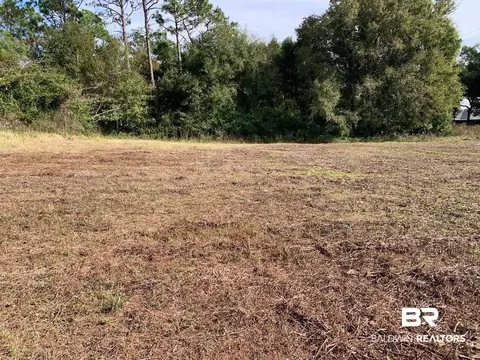 12536 Perdido St, Lillian, AL 36549